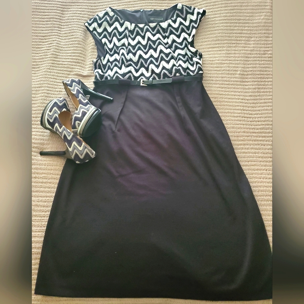 Blk,white, grey zigzag print dress & high heel shoes set 🖤